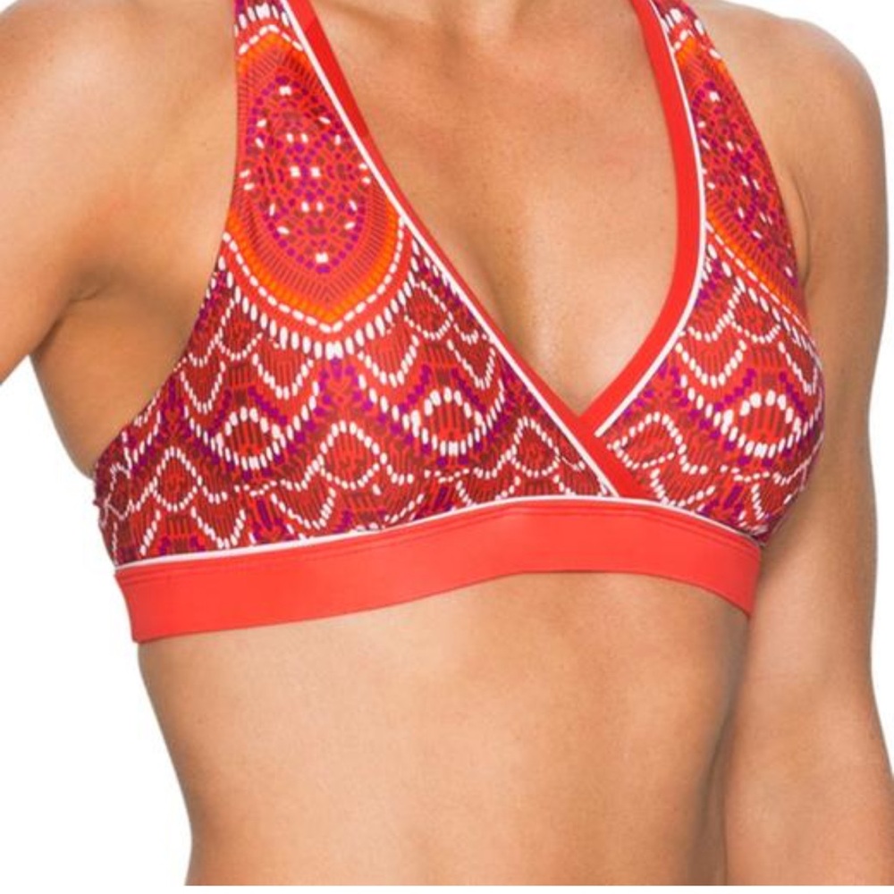 Athleta Cozumel Twist Back Bikini Top